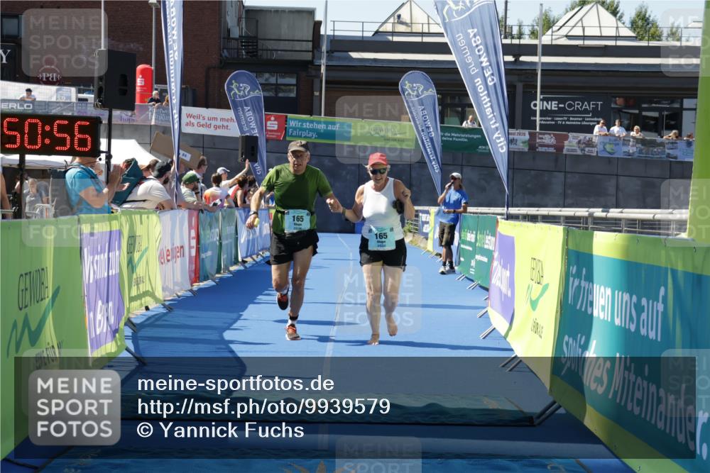 09.08.2026 - GEWOBA Citytriathlon Bremen Yannick Fuchs http://msf.ph/oto/9939579 09.08.2026 11:51:00 Ziel 165 meine-sportfotos.de