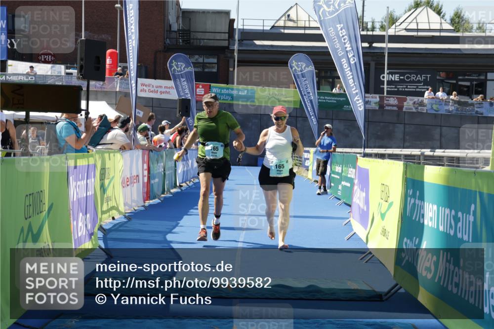 09.08.2026 - GEWOBA Citytriathlon Bremen Yannick Fuchs http://msf.ph/oto/9939582 09.08.2026 11:51:00 Ziel 165 meine-sportfotos.de