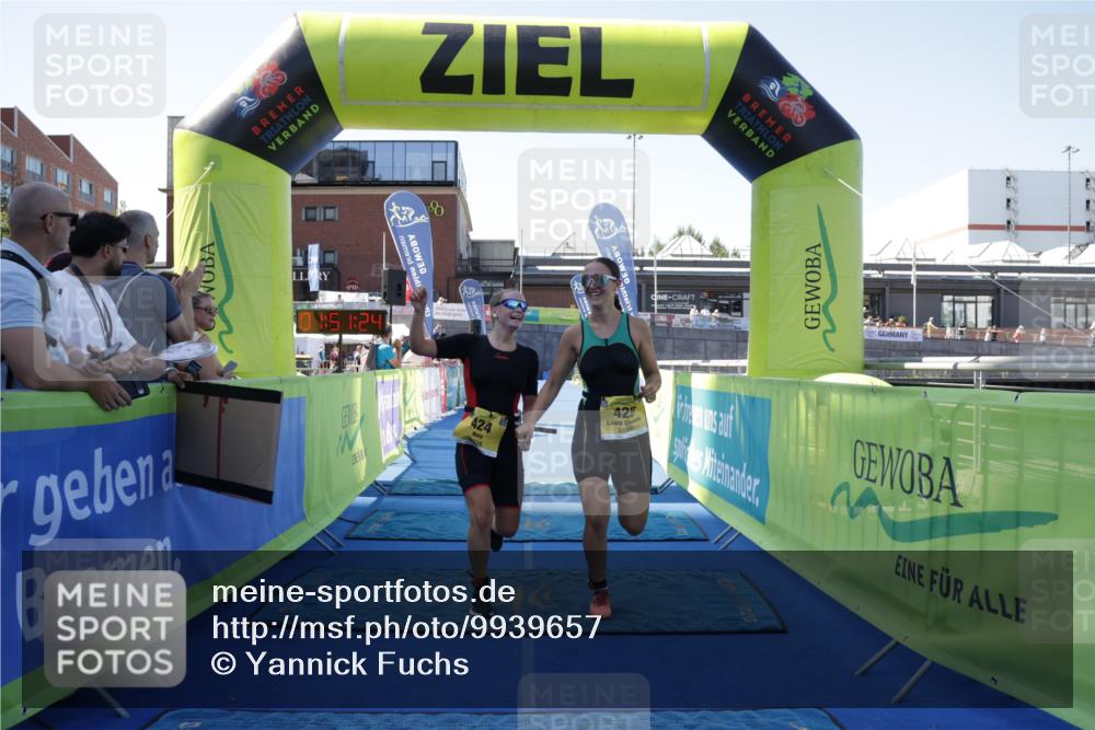 09.08.2026 - GEWOBA Citytriathlon Bremen Yannick Fuchs http://msf.ph/oto/9939657 09.08.2026 11:51:28 Ziel 424, 425, 435 meine-sportfotos.de