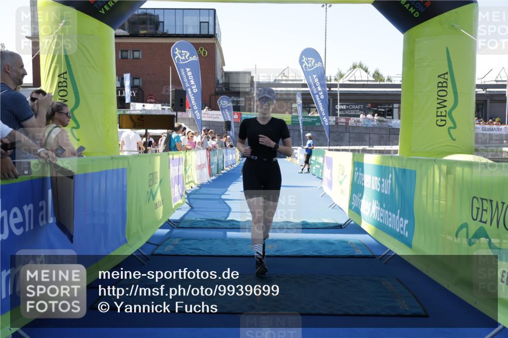 09.08.2026 - GEWOBA Citytriathlon Bremen Yannick Fuchs http://msf.ph/oto/9939699 09.08.2026 11:51:35 Ziel 435 meine-sportfotos.de
