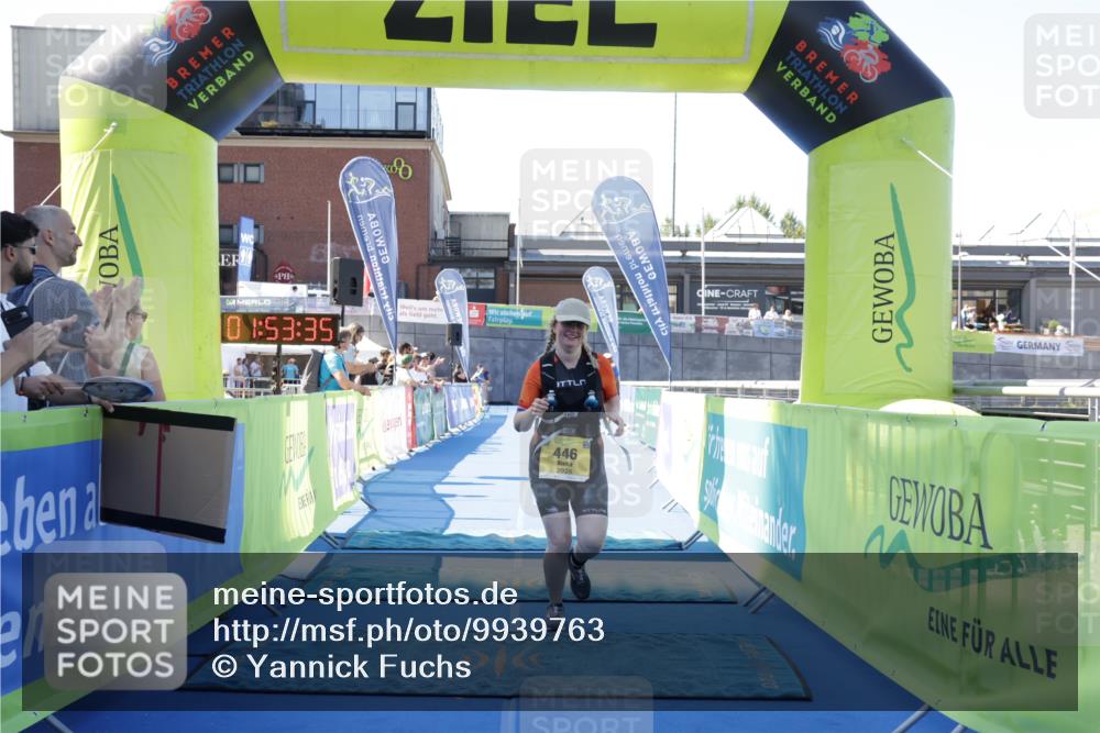 09.08.2026 - GEWOBA Citytriathlon Bremen Yannick Fuchs http://msf.ph/oto/9939763 09.08.2026 11:53:39 Ziel 446 meine-sportfotos.de