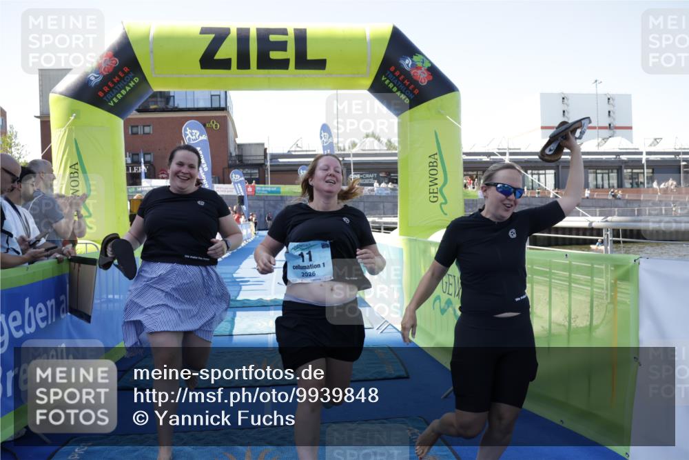 09.08.2026 - GEWOBA Citytriathlon Bremen Yannick Fuchs http://msf.ph/oto/9939848 09.08.2026 11:56:12 Ziel 11 meine-sportfotos.de