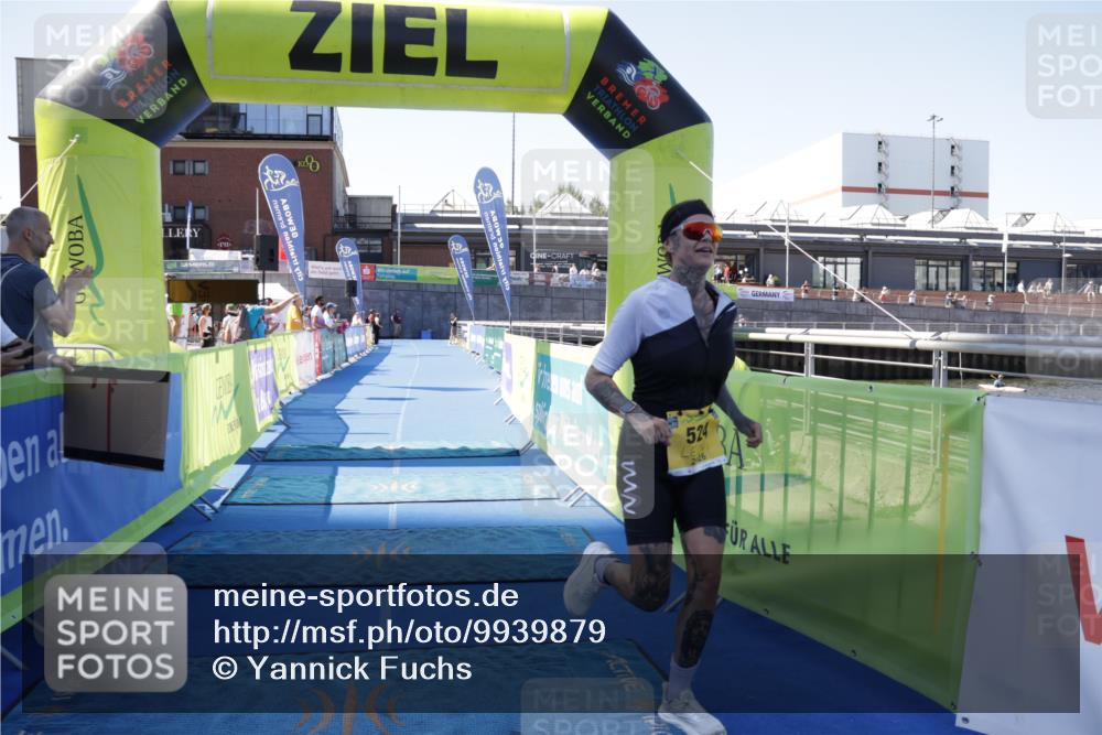 09.08.2026 - GEWOBA Citytriathlon Bremen Yannick Fuchs http://msf.ph/oto/9939879 09.08.2026 11:56:44 Ziel 524 meine-sportfotos.de