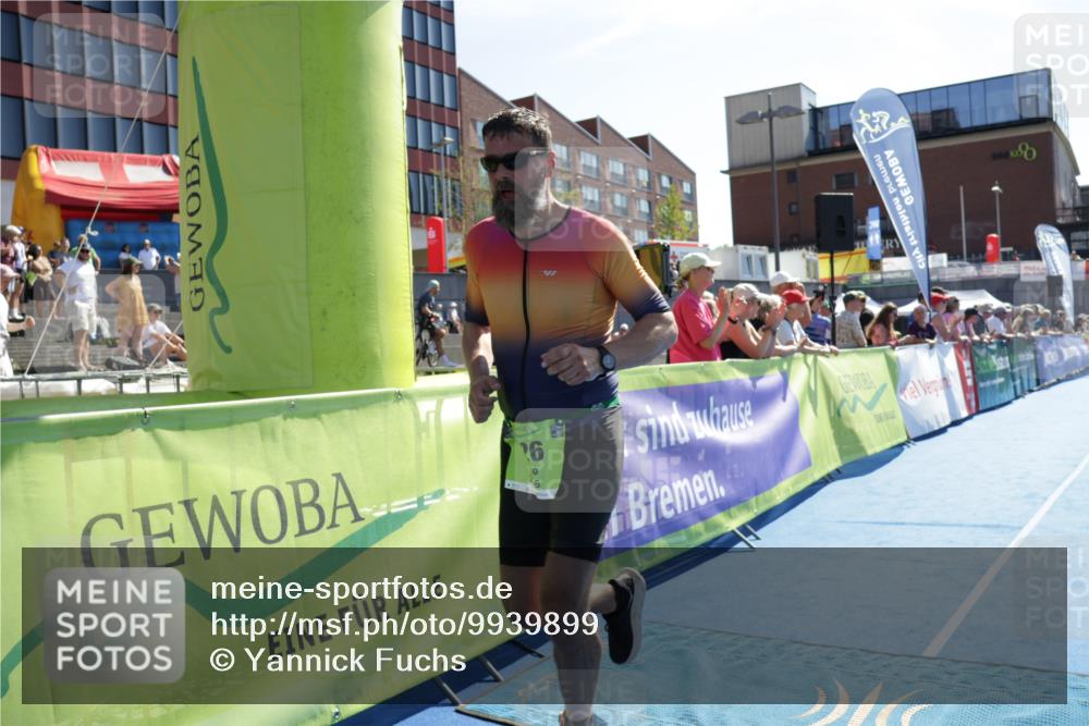 09.08.2026 - GEWOBA Citytriathlon Bremen Yannick Fuchs http://msf.ph/oto/9939899 09.08.2026 15:34:44 Ziel 426 meine-sportfotos.de