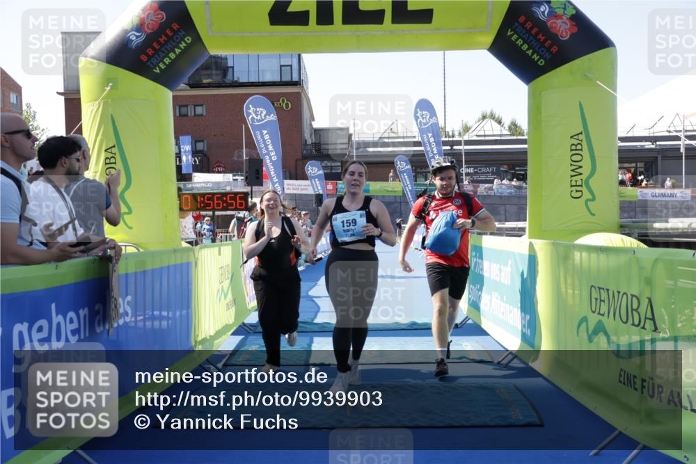 09.08.2026 - GEWOBA Citytriathlon Bremen Yannick Fuchs http://msf.ph/oto/9939903 09.08.2026 11:57:00 Ziel 159, 512 meine-sportfotos.de