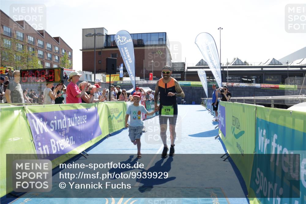 09.08.2026 - GEWOBA Citytriathlon Bremen Yannick Fuchs http://msf.ph/oto/9939929 09.08.2026 15:35:00 Ziel 379 meine-sportfotos.de