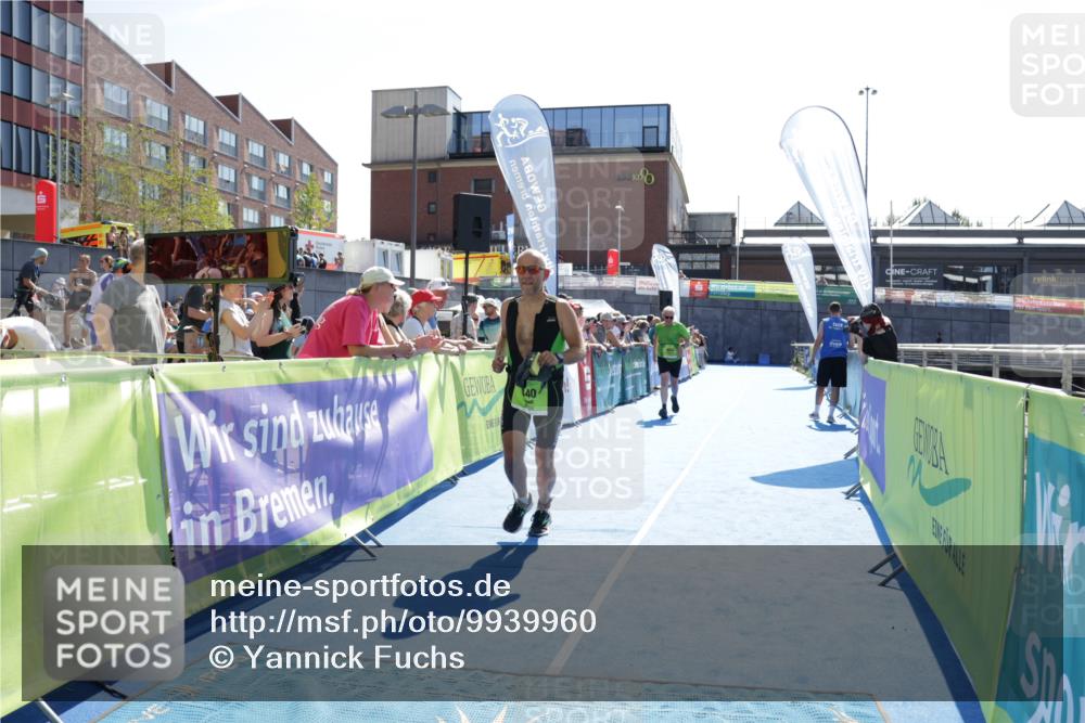 09.08.2026 - GEWOBA Citytriathlon Bremen Yannick Fuchs http://msf.ph/oto/9939960 09.08.2026 15:35:18 Ziel 440, 464 meine-sportfotos.de