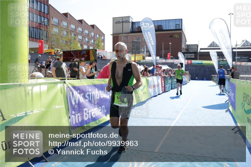 09.08.2026 - GEWOBA Citytriathlon Bremen Yannick Fuchs http://msf.ph/oto/9939963 09.08.2026 15:35:19 Ziel 440, 464 meine-sportfotos.de