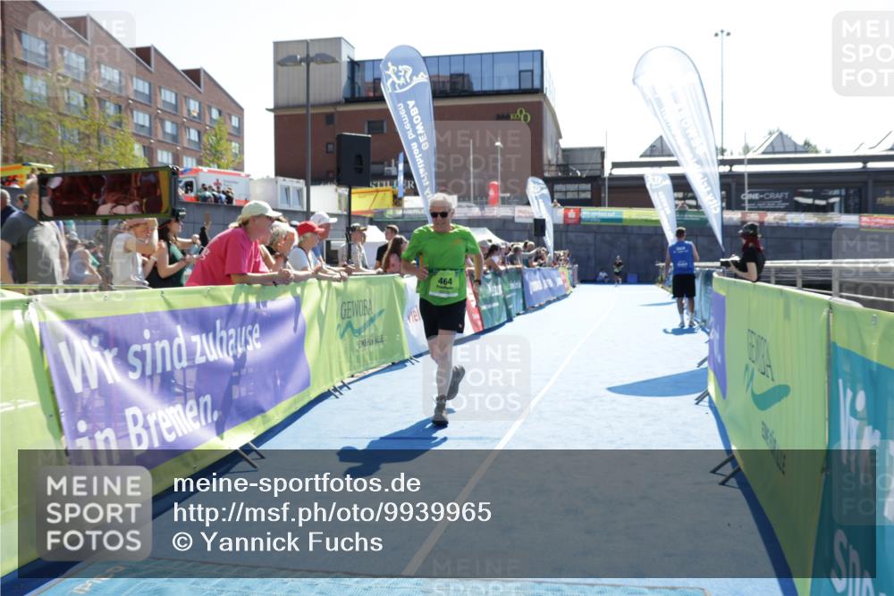 09.08.2026 - GEWOBA Citytriathlon Bremen Yannick Fuchs http://msf.ph/oto/9939965 09.08.2026 15:35:21 Ziel 440, 464 meine-sportfotos.de