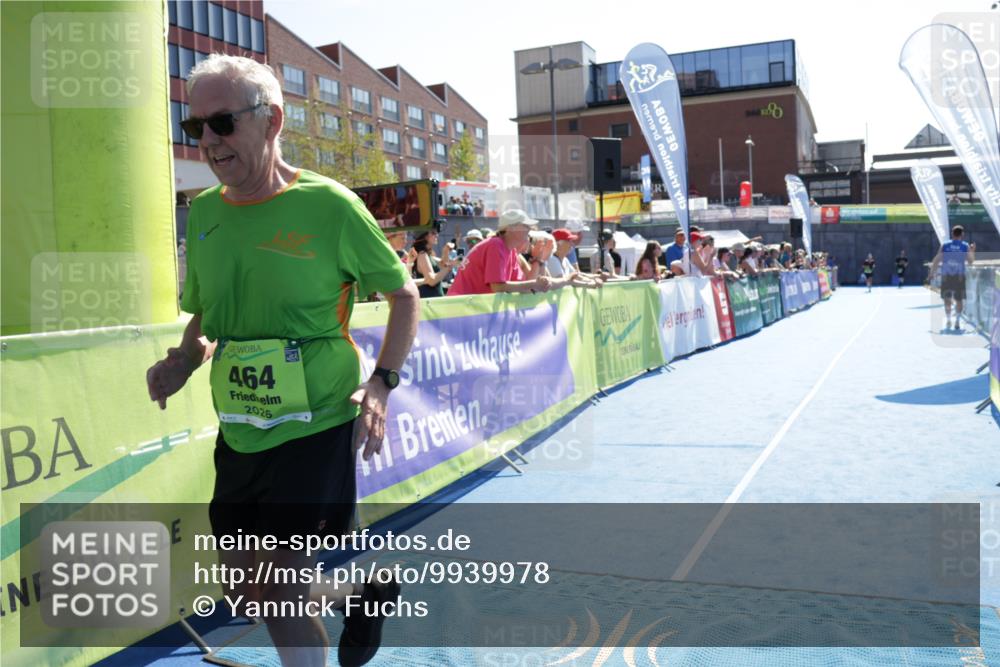 09.08.2026 - GEWOBA Citytriathlon Bremen Yannick Fuchs http://msf.ph/oto/9939978 09.08.2026 15:35:22 Ziel 440, 464 meine-sportfotos.de