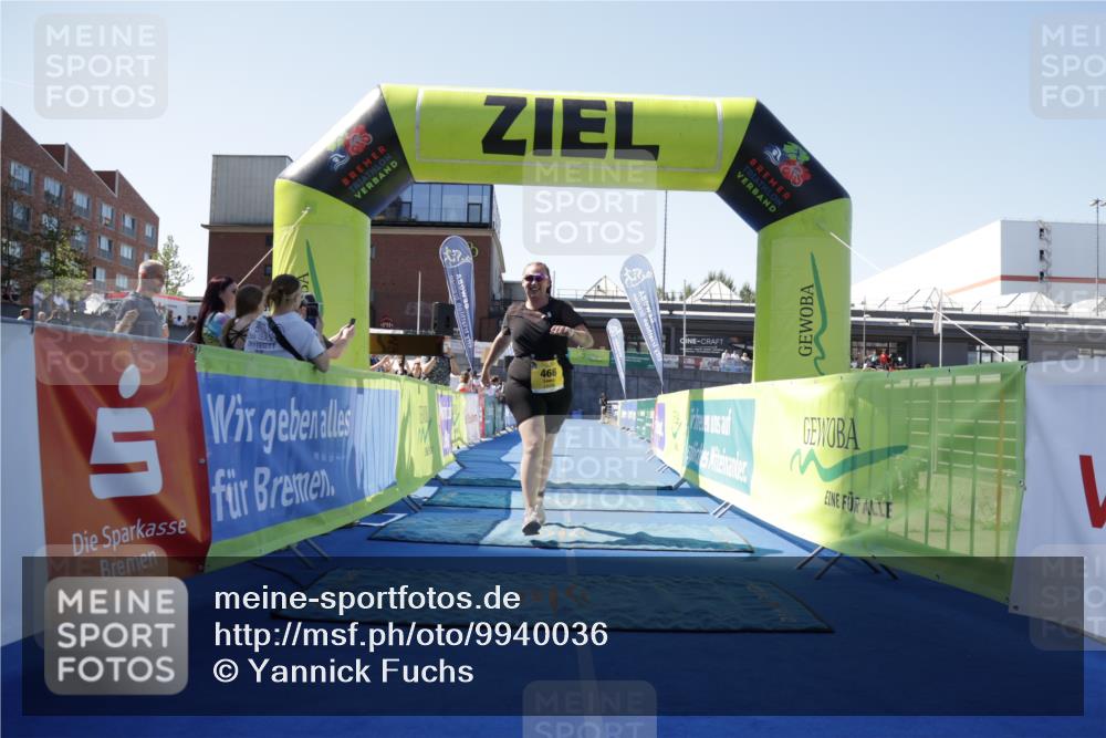 09.08.2026 - GEWOBA Citytriathlon Bremen Yannick Fuchs http://msf.ph/oto/9940036 09.08.2026 12:01:24 Ziel 466 meine-sportfotos.de