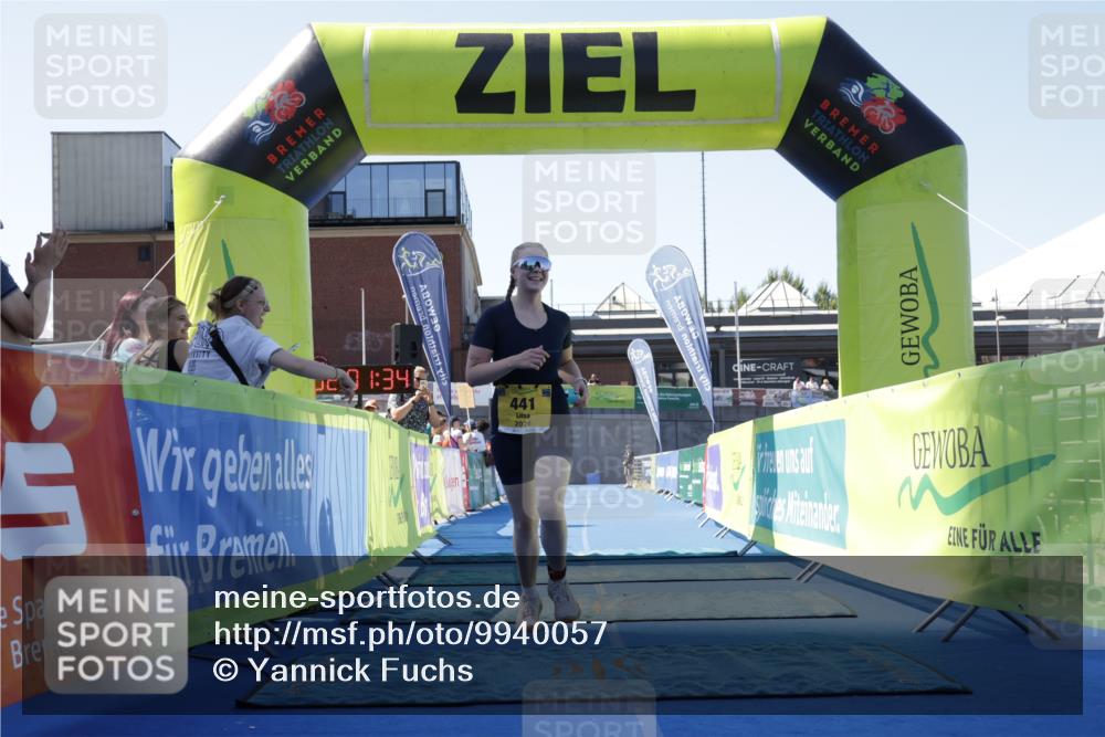 09.08.2026 - GEWOBA Citytriathlon Bremen Yannick Fuchs http://msf.ph/oto/9940057 09.08.2026 12:01:38 Ziel 441 meine-sportfotos.de