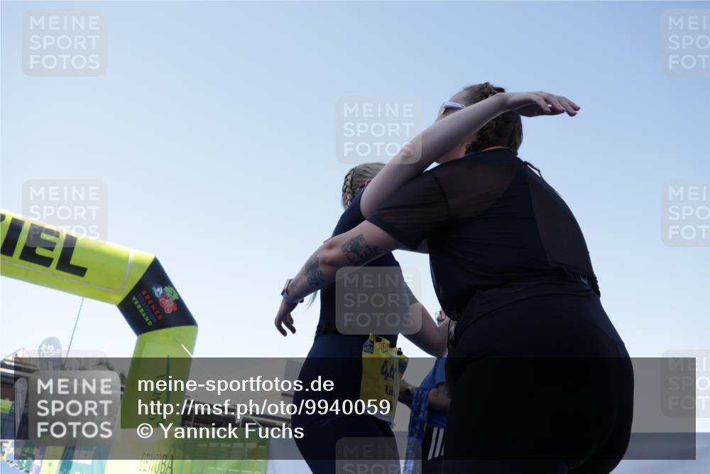 09.08.2026 - GEWOBA Citytriathlon Bremen Yannick Fuchs http://msf.ph/oto/9940059 09.08.2026 12:01:40 Ziel 441 meine-sportfotos.de