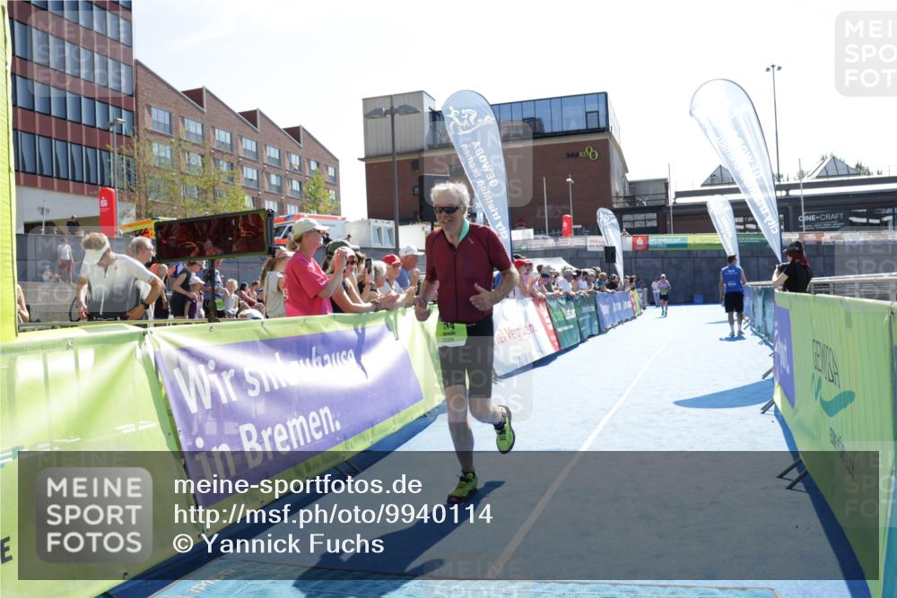 09.08.2026 - GEWOBA Citytriathlon Bremen Yannick Fuchs http://msf.ph/oto/9940114 09.08.2026 15:36:09 Ziel 474 meine-sportfotos.de