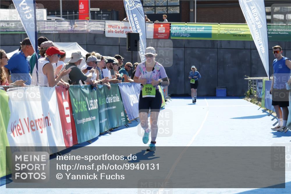 09.08.2026 - GEWOBA Citytriathlon Bremen Yannick Fuchs http://msf.ph/oto/9940131 09.08.2026 15:36:16 Ziel 259 meine-sportfotos.de