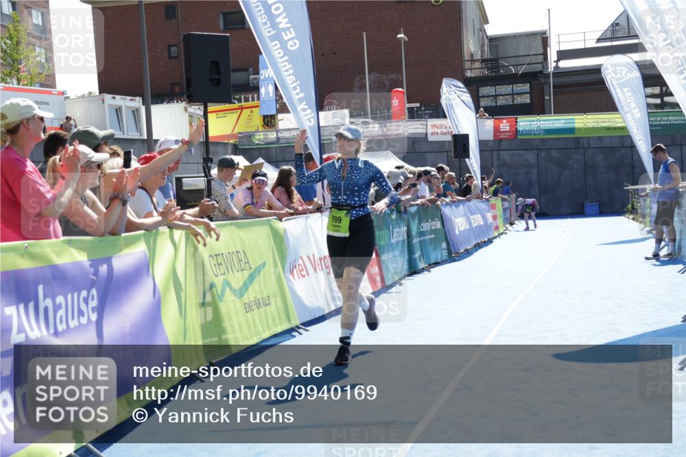 09.08.2026 - GEWOBA Citytriathlon Bremen Yannick Fuchs http://msf.ph/oto/9940169 09.08.2026 15:36:28 Ziel 299 meine-sportfotos.de