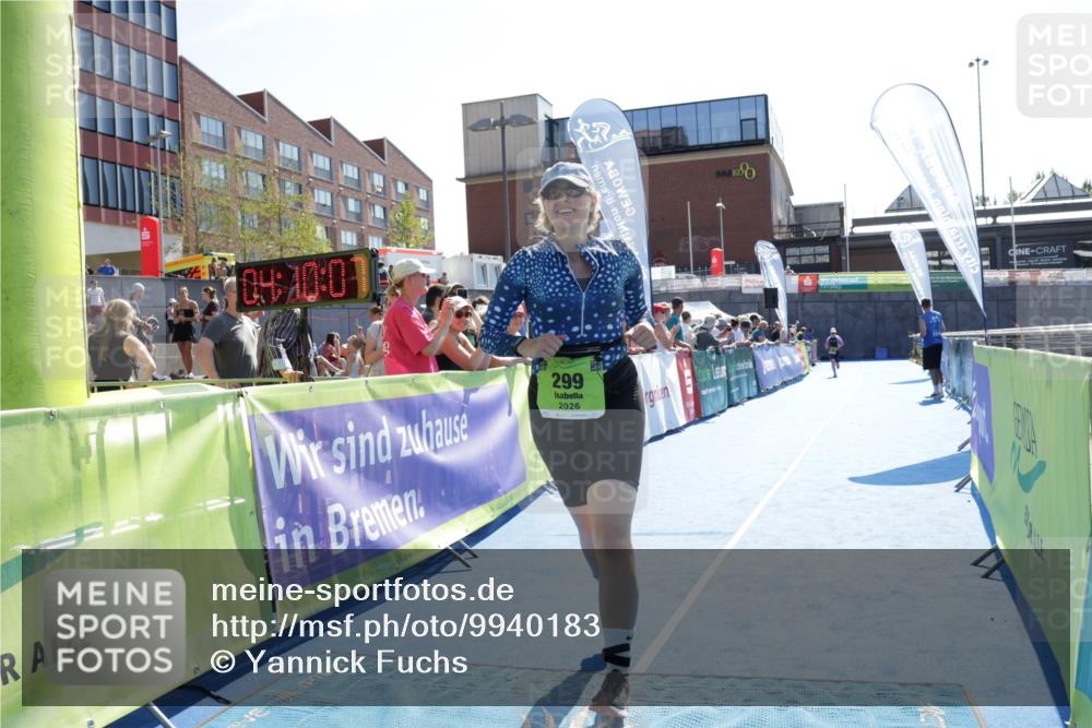 09.08.2026 - GEWOBA Citytriathlon Bremen Yannick Fuchs http://msf.ph/oto/9940183 09.08.2026 15:36:31 Ziel 299 meine-sportfotos.de