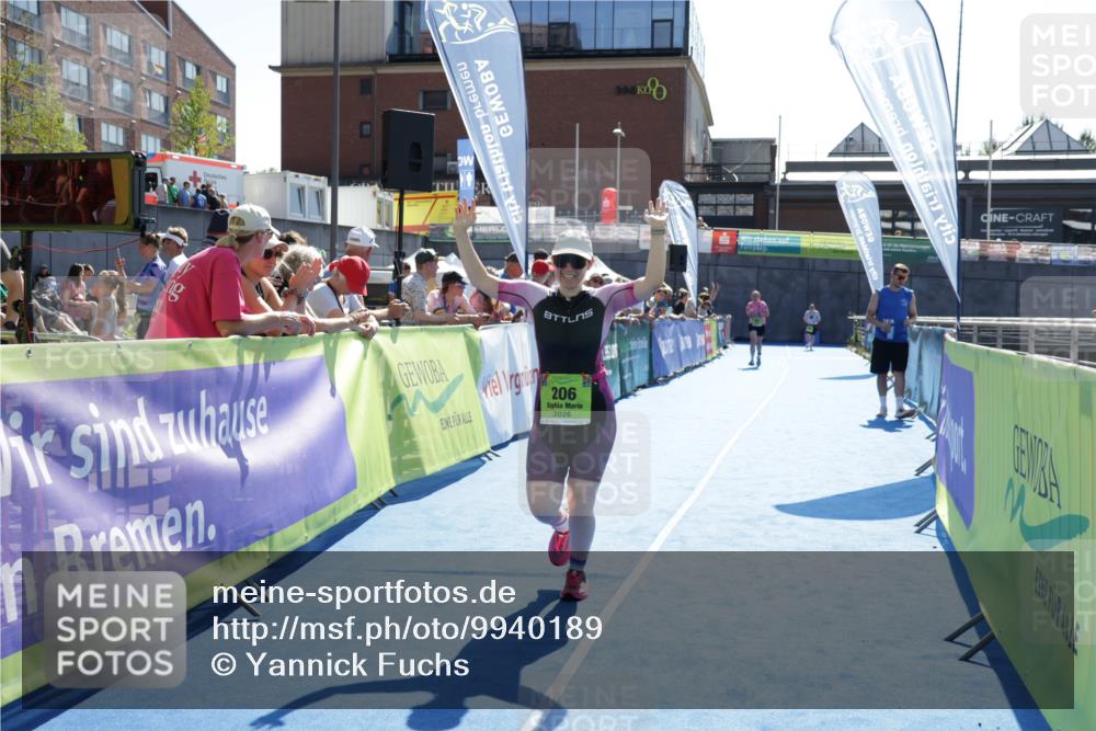 09.08.2026 - GEWOBA Citytriathlon Bremen Yannick Fuchs http://msf.ph/oto/9940189 09.08.2026 15:36:39 Ziel 206 meine-sportfotos.de