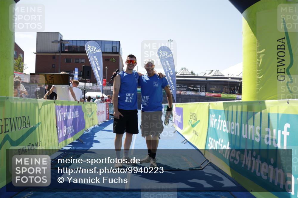09.08.2026 - GEWOBA Citytriathlon Bremen Yannick Fuchs http://msf.ph/oto/9940223 09.08.2026 13:29:09 Ziel  meine-sportfotos.de