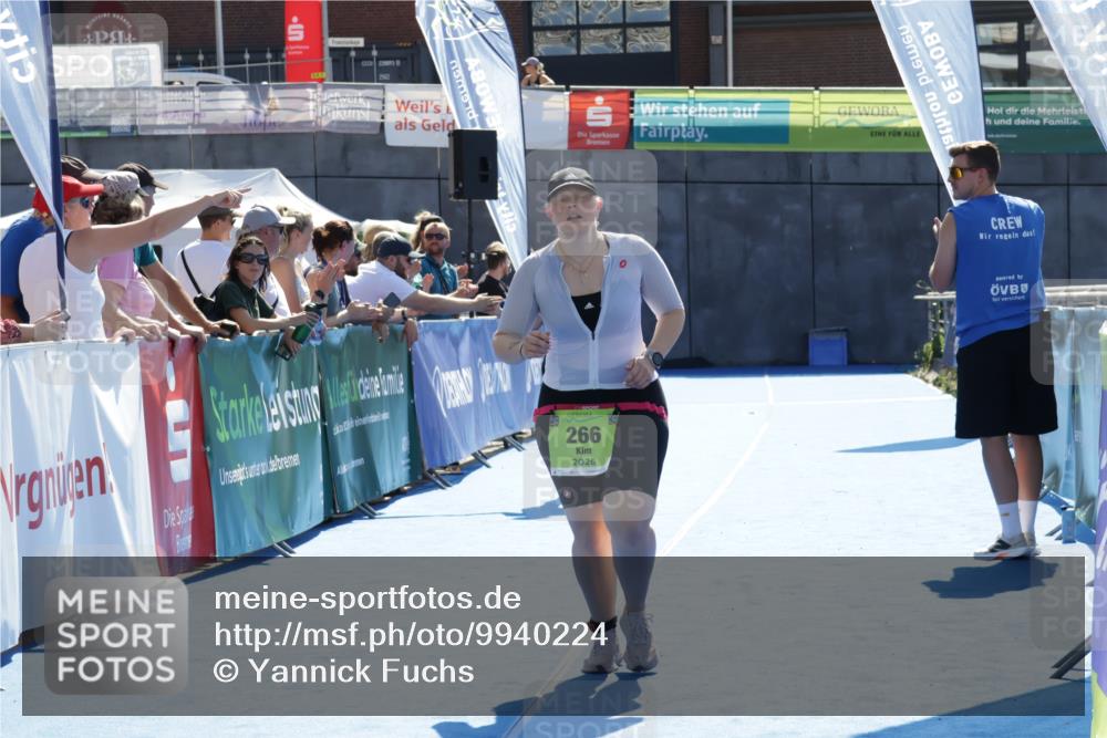 09.08.2026 - GEWOBA Citytriathlon Bremen Yannick Fuchs http://msf.ph/oto/9940224 09.08.2026 15:36:53 Ziel 266, 303 meine-sportfotos.de