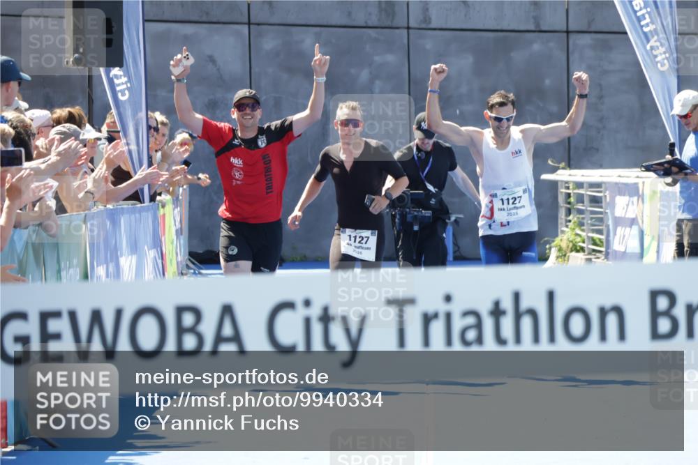 09.08.2026 - GEWOBA Citytriathlon Bremen Yannick Fuchs http://msf.ph/oto/9940334 09.08.2026 13:39:28 Ziel 1127 meine-sportfotos.de