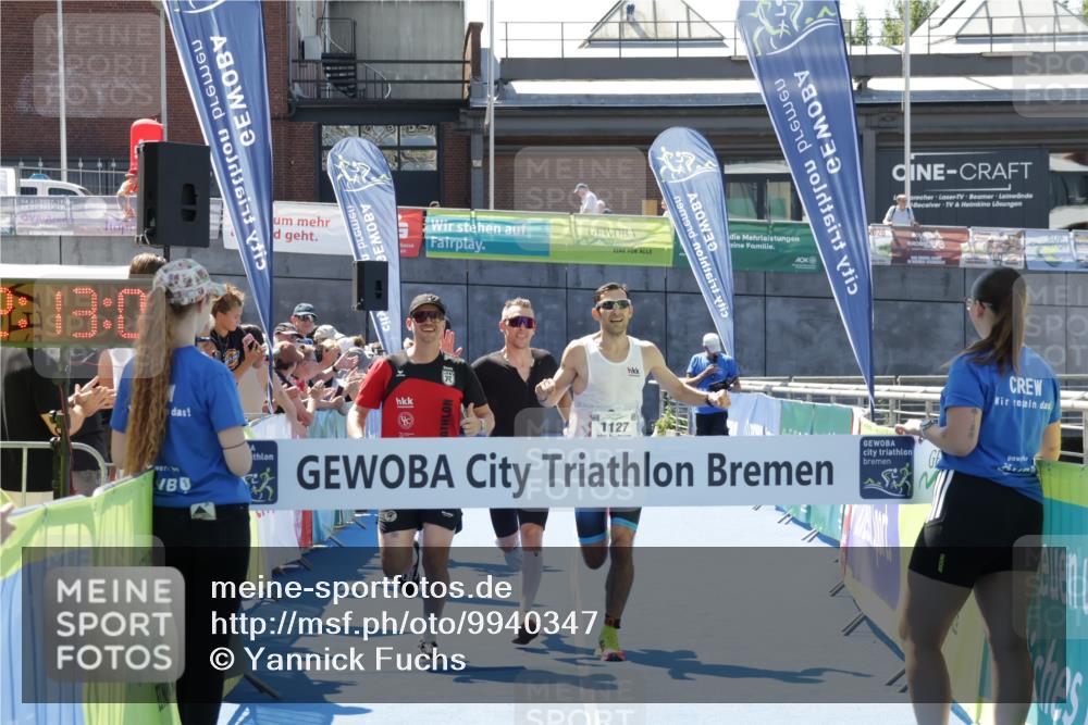 09.08.2026 - GEWOBA Citytriathlon Bremen Yannick Fuchs http://msf.ph/oto/9940347 09.08.2026 13:39:31 Ziel 1127 meine-sportfotos.de