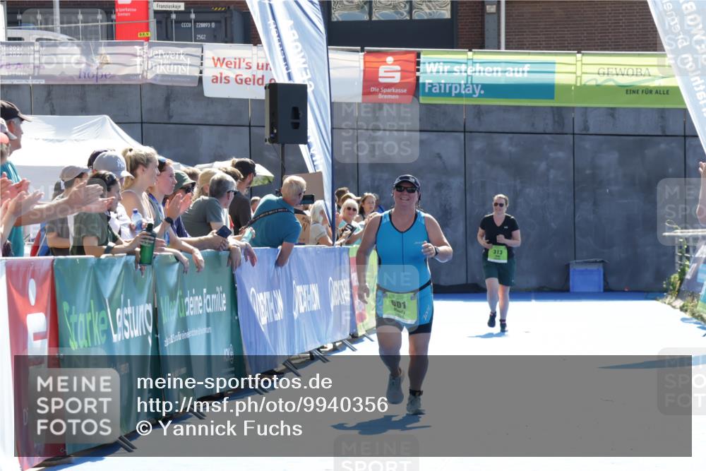 09.08.2026 - GEWOBA Citytriathlon Bremen Yannick Fuchs http://msf.ph/oto/9940356 09.08.2026 15:38:25 Ziel  meine-sportfotos.de
