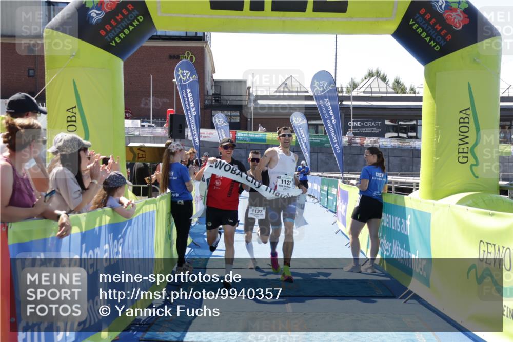 09.08.2026 - GEWOBA Citytriathlon Bremen Yannick Fuchs http://msf.ph/oto/9940357 09.08.2026 13:39:32 Ziel 1127 meine-sportfotos.de