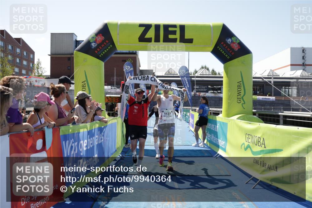 09.08.2026 - GEWOBA Citytriathlon Bremen Yannick Fuchs http://msf.ph/oto/9940364 09.08.2026 13:39:33 Ziel 1127 meine-sportfotos.de