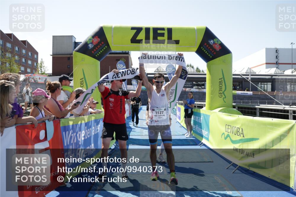 09.08.2026 - GEWOBA Citytriathlon Bremen Yannick Fuchs http://msf.ph/oto/9940373 09.08.2026 13:39:34 Ziel 1127 meine-sportfotos.de