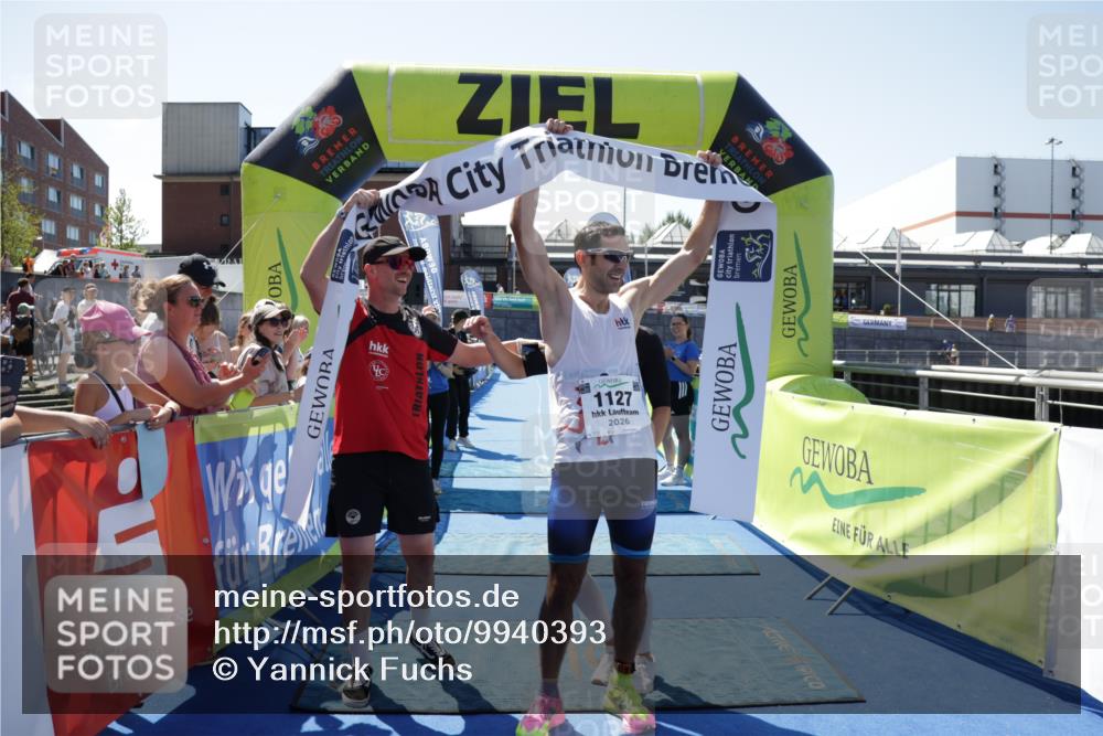 09.08.2026 - GEWOBA Citytriathlon Bremen Yannick Fuchs http://msf.ph/oto/9940393 09.08.2026 13:39:36 Ziel 1127 meine-sportfotos.de
