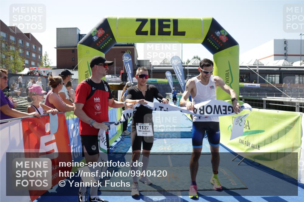 09.08.2026 - GEWOBA Citytriathlon Bremen Yannick Fuchs http://msf.ph/oto/9940420 09.08.2026 13:39:41 Ziel  meine-sportfotos.de