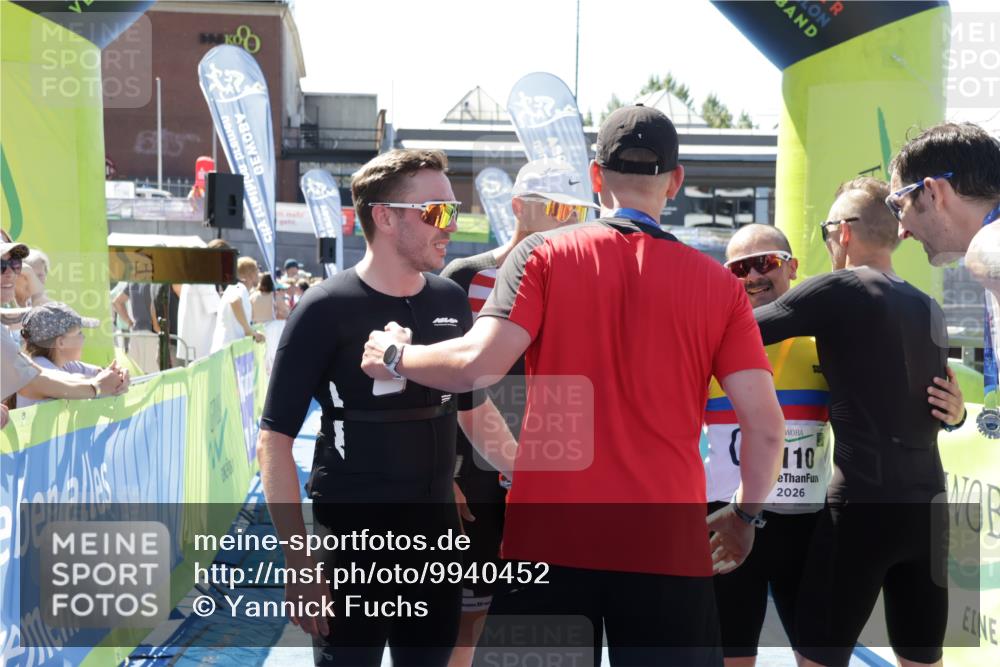 09.08.2026 - GEWOBA Citytriathlon Bremen Yannick Fuchs http://msf.ph/oto/9940452 09.08.2026 13:40:03 Ziel 757 meine-sportfotos.de