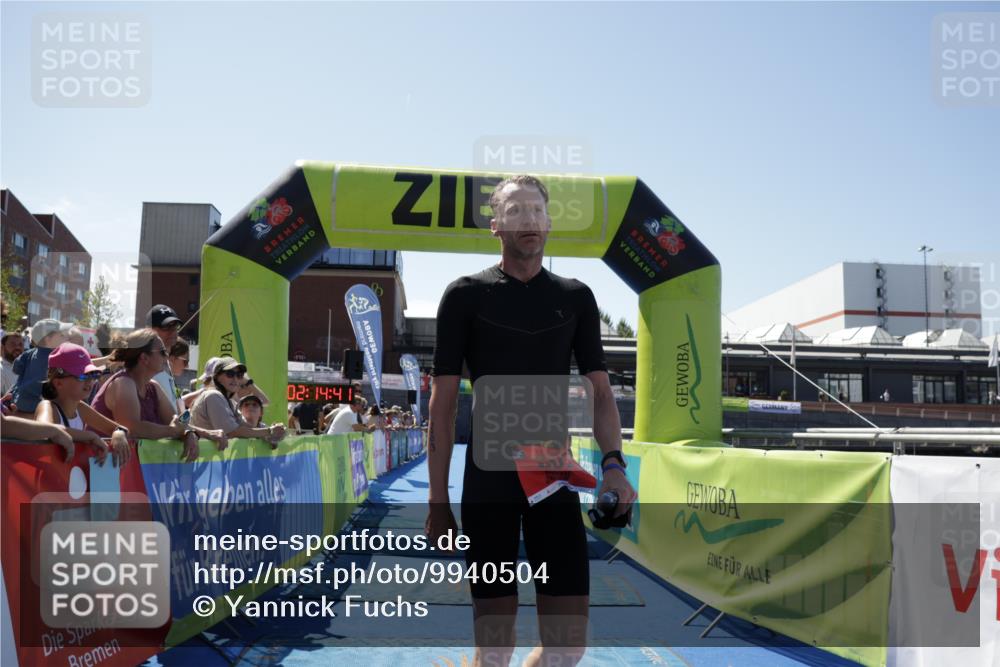 09.08.2026 - GEWOBA Citytriathlon Bremen Yannick Fuchs http://msf.ph/oto/9940504 09.08.2026 13:41:03 Ziel 803 meine-sportfotos.de