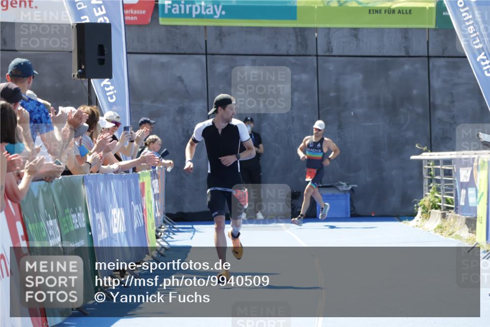 09.08.2026 - GEWOBA Citytriathlon Bremen Yannick Fuchs http://msf.ph/oto/9940509 09.08.2026 13:41:29 Ziel 579 meine-sportfotos.de