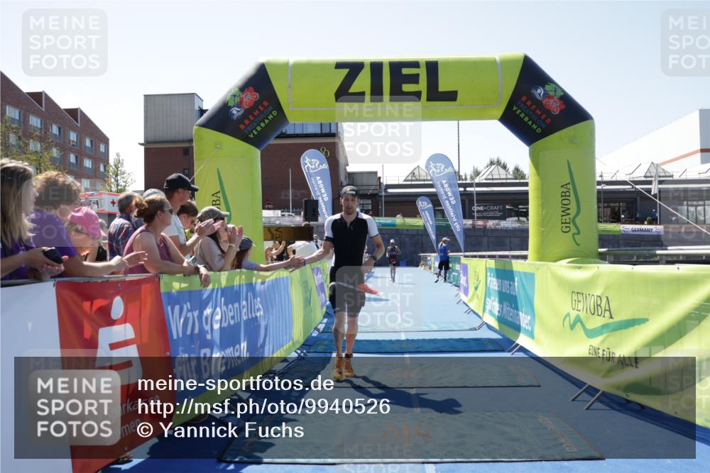 09.08.2026 - GEWOBA Citytriathlon Bremen Yannick Fuchs http://msf.ph/oto/9940526 09.08.2026 13:41:35 Ziel 579, 737 meine-sportfotos.de