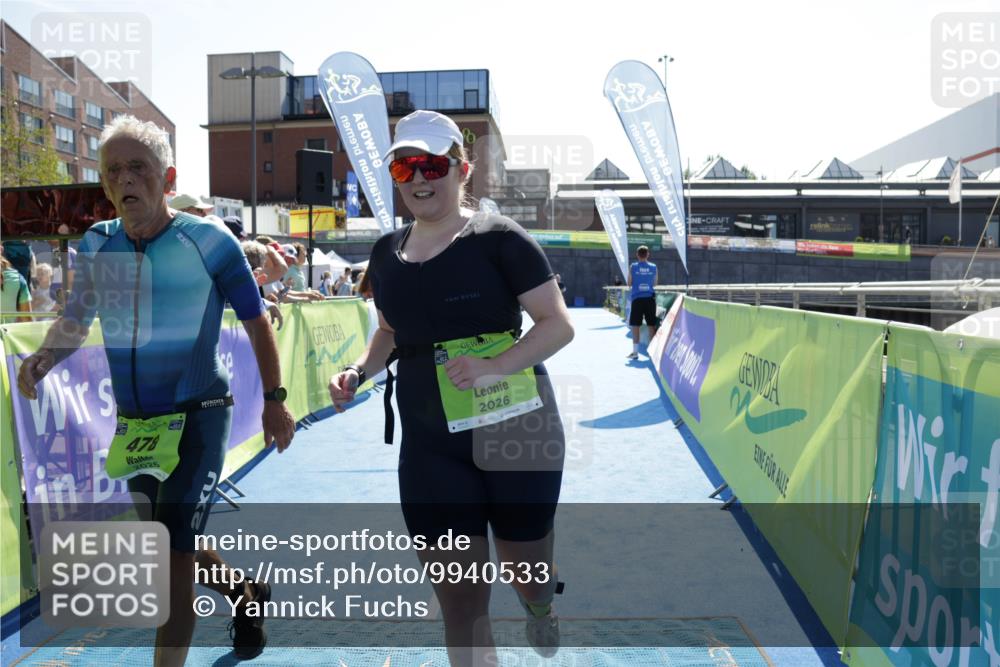 09.08.2026 - GEWOBA Citytriathlon Bremen Yannick Fuchs http://msf.ph/oto/9940533 09.08.2026 15:39:51 Ziel 233, 478 meine-sportfotos.de