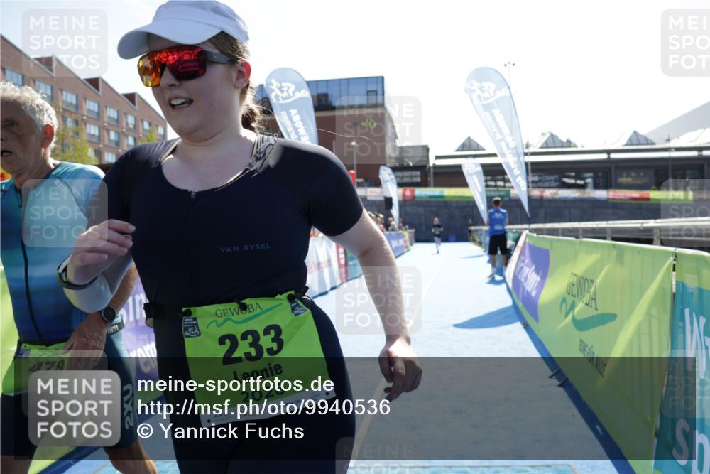 09.08.2026 - GEWOBA Citytriathlon Bremen Yannick Fuchs http://msf.ph/oto/9940536 09.08.2026 15:39:51 Ziel 233, 478 meine-sportfotos.de