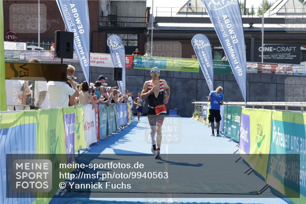 09.08.2026 - GEWOBA Citytriathlon Bremen Yannick Fuchs http://msf.ph/oto/9940563 09.08.2026 13:42:34 Ziel 776 meine-sportfotos.de