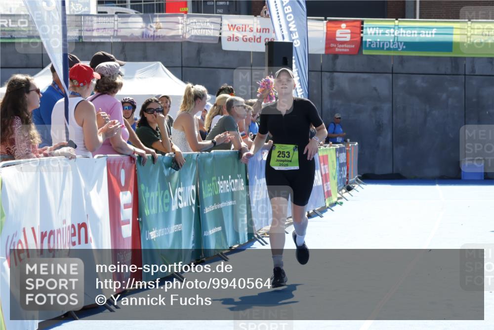 09.08.2026 - GEWOBA Citytriathlon Bremen Yannick Fuchs http://msf.ph/oto/9940564 09.08.2026 15:40:02 Ziel 219, 253 meine-sportfotos.de