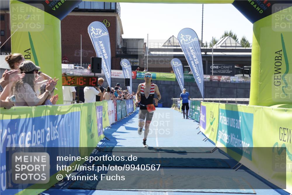 09.08.2026 - GEWOBA Citytriathlon Bremen Yannick Fuchs http://msf.ph/oto/9940567 09.08.2026 13:42:34 Ziel 776 meine-sportfotos.de