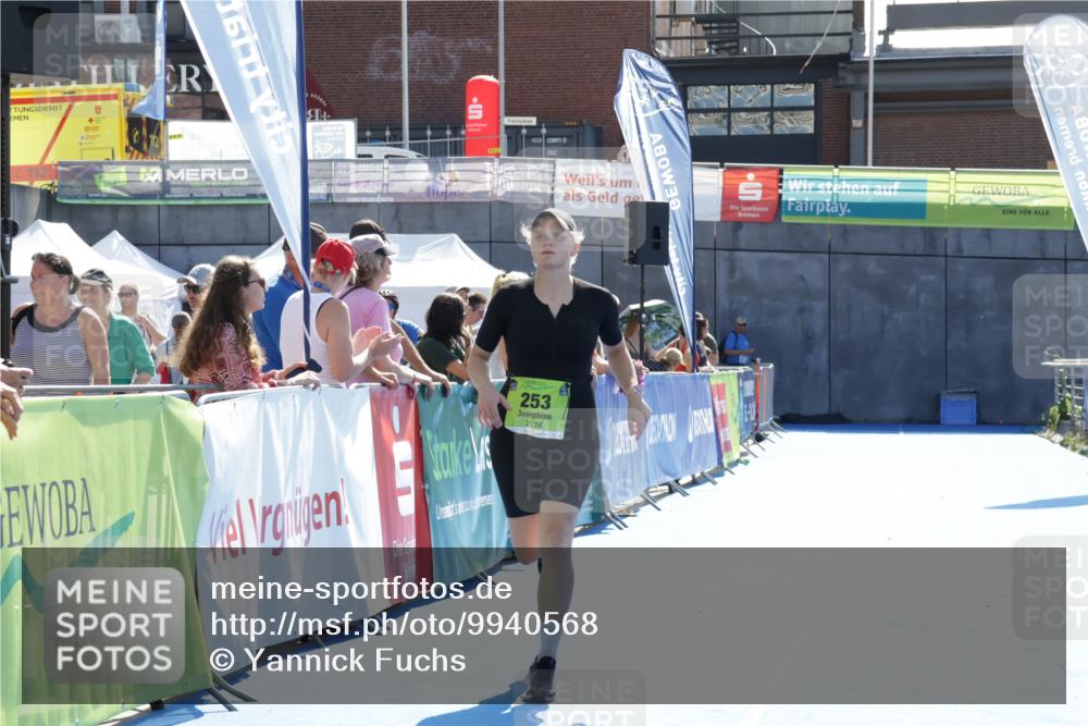 09.08.2026 - GEWOBA Citytriathlon Bremen Yannick Fuchs http://msf.ph/oto/9940568 09.08.2026 15:40:03 Ziel 219, 253 meine-sportfotos.de