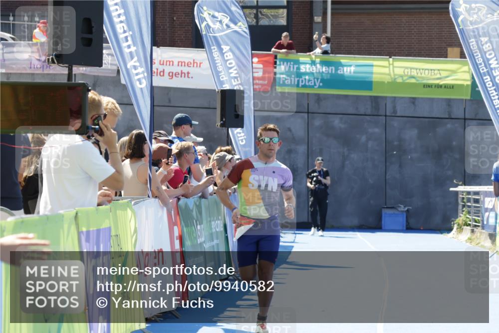 09.08.2026 - GEWOBA Citytriathlon Bremen Yannick Fuchs http://msf.ph/oto/9940582 09.08.2026 13:42:39 Ziel 604, 776 meine-sportfotos.de
