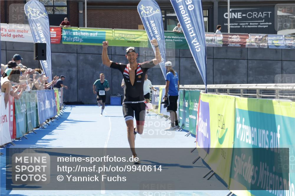 09.08.2026 - GEWOBA Citytriathlon Bremen Yannick Fuchs http://msf.ph/oto/9940614 09.08.2026 13:43:12 Ziel 787, 1131 meine-sportfotos.de
