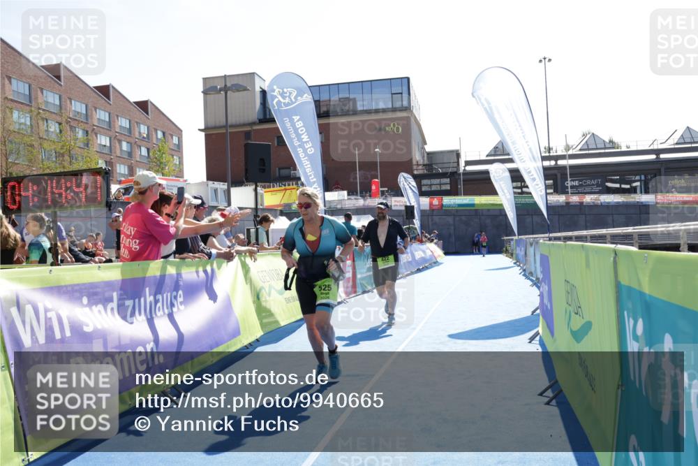09.08.2026 - GEWOBA Citytriathlon Bremen Yannick Fuchs http://msf.ph/oto/9940665 09.08.2026 15:41:04 Ziel 422, 525 meine-sportfotos.de
