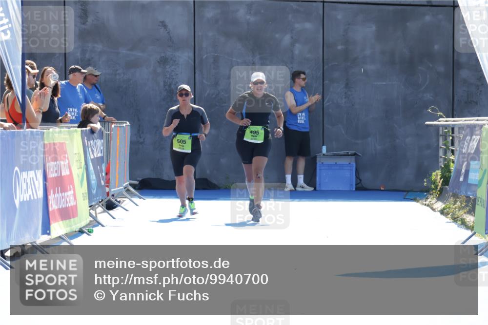 09.08.2026 - GEWOBA Citytriathlon Bremen Yannick Fuchs http://msf.ph/oto/9940700 09.08.2026 15:41:23 Ziel  meine-sportfotos.de