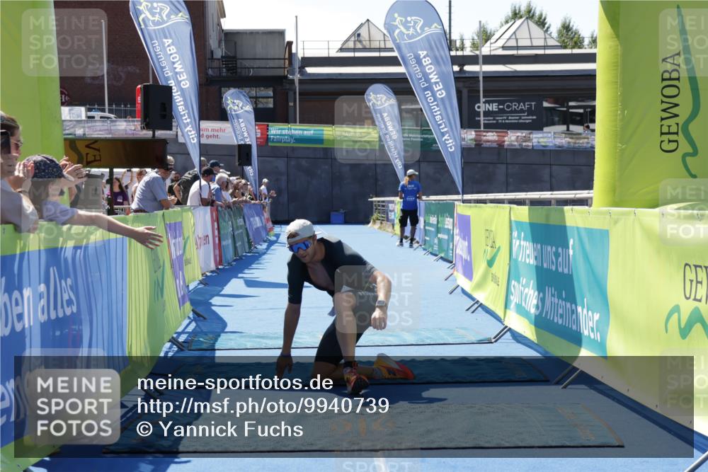 09.08.2026 - GEWOBA Citytriathlon Bremen Yannick Fuchs http://msf.ph/oto/9940739 09.08.2026 13:44:38 Ziel 557 meine-sportfotos.de