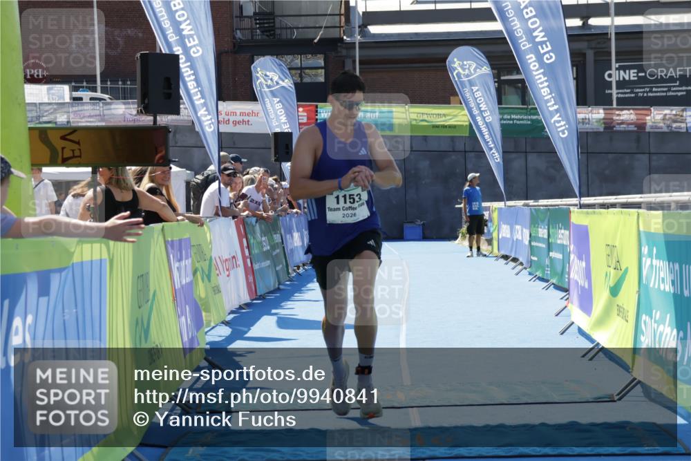 09.08.2026 - GEWOBA Citytriathlon Bremen Yannick Fuchs http://msf.ph/oto/9940841 09.08.2026 13:46:17 Ziel 1153 meine-sportfotos.de