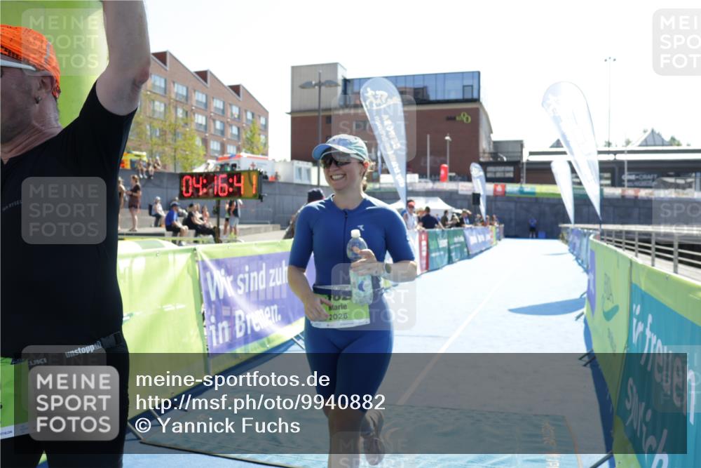 09.08.2026 - GEWOBA Citytriathlon Bremen Yannick Fuchs http://msf.ph/oto/9940882 09.08.2026 15:43:04 Ziel 459 meine-sportfotos.de