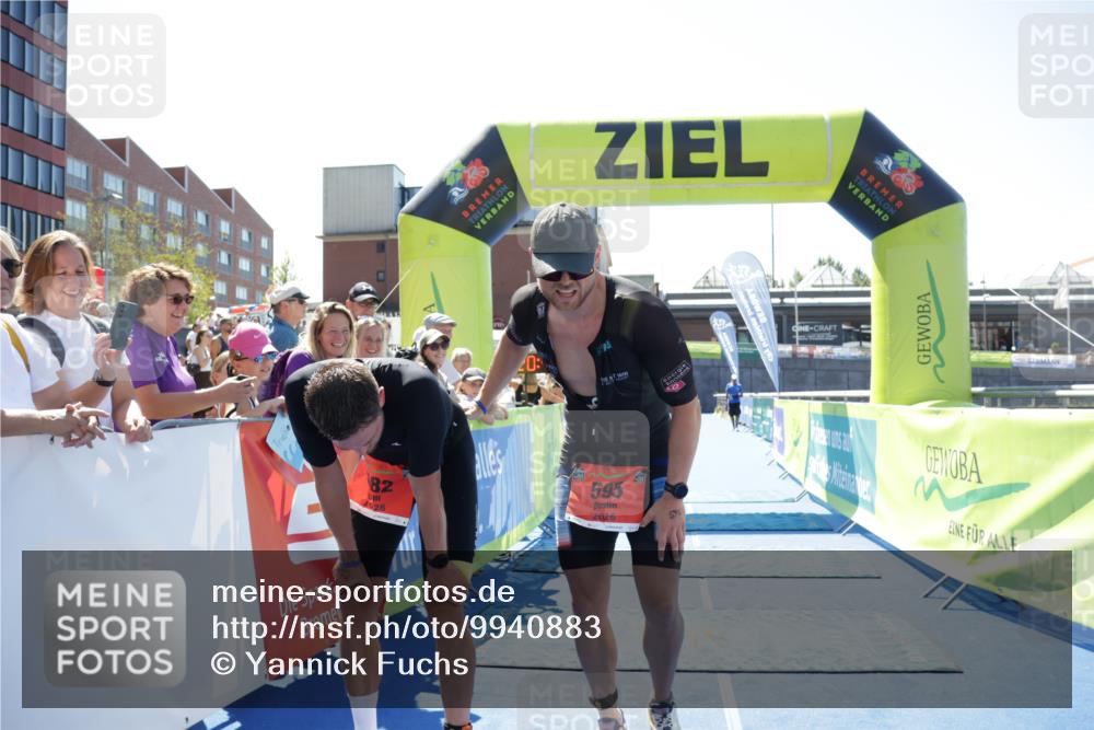 09.08.2026 - GEWOBA Citytriathlon Bremen Yannick Fuchs http://msf.ph/oto/9940883 09.08.2026 13:47:06 Ziel  meine-sportfotos.de